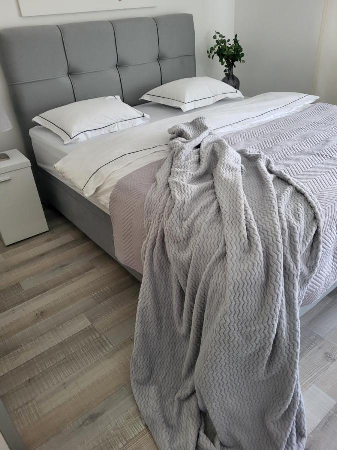 Split Mari Apartment Bagian luar foto